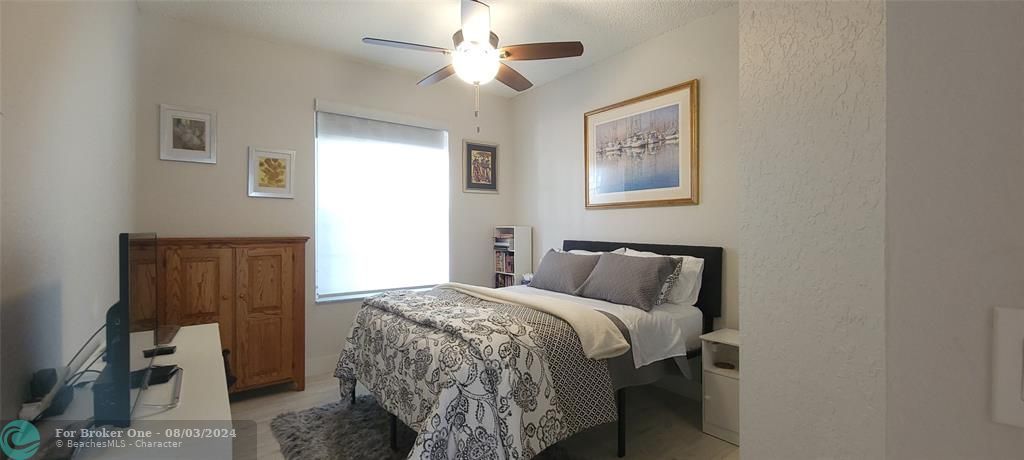 For Rent: $4,500 (3 beds, 2 baths, 1978 Square Feet)