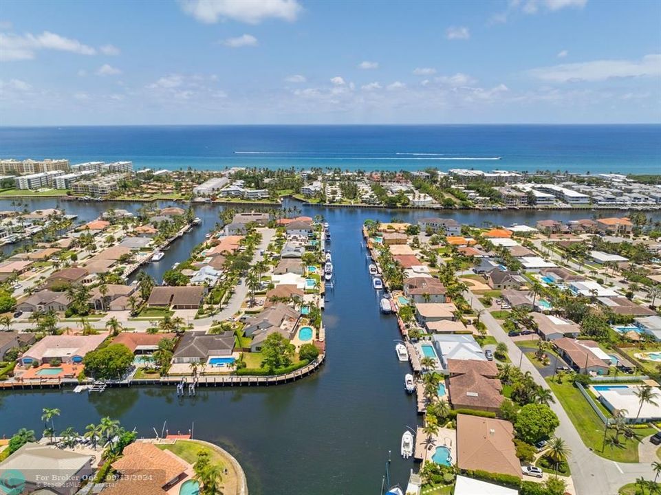 For Sale: $1,950,000 (4 beds, 3 baths, 2194 Square Feet)