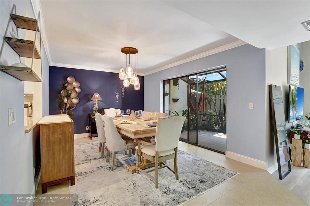 Active With Contract: $475,000 (3 beds, 2 baths, 1836 Square Feet)