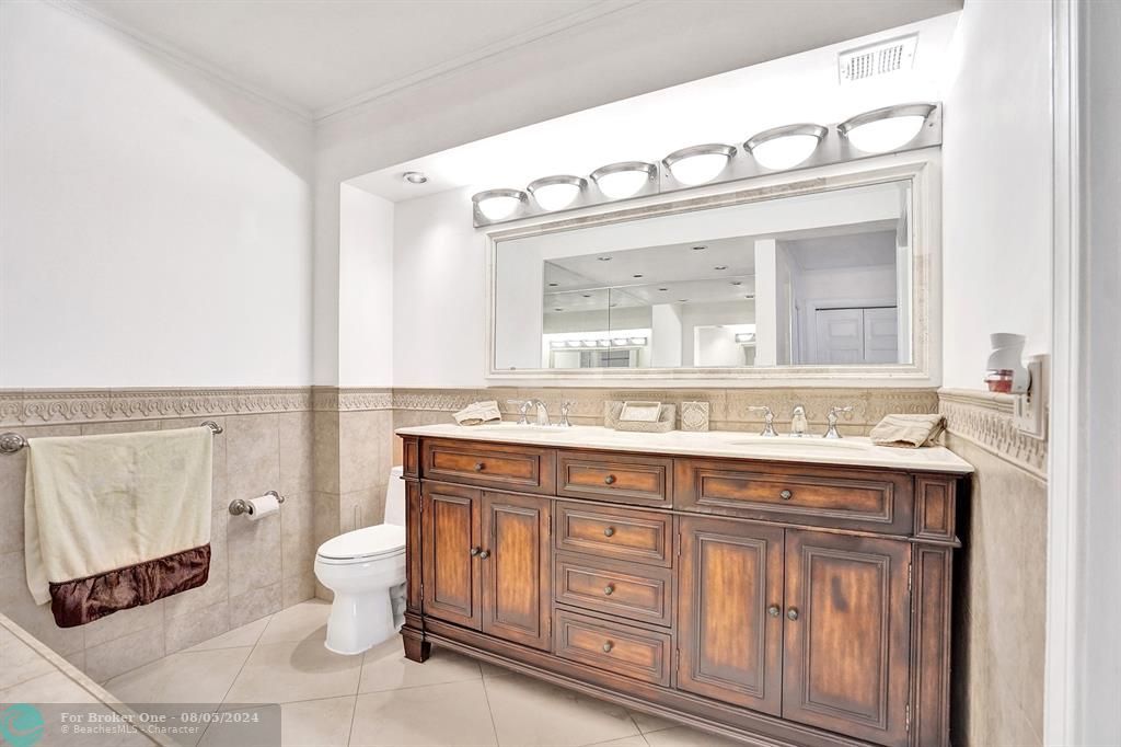 出租: $3,800 (2 贝兹, 2 浴室, 1632 平方英尺)