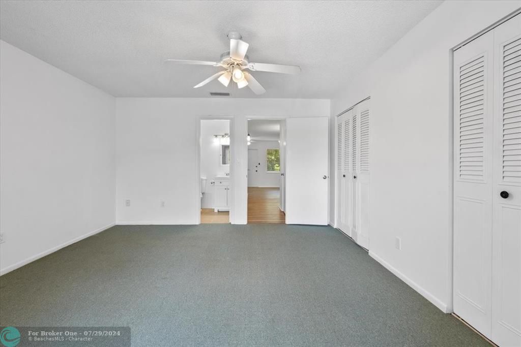 For Sale: $116,500 (1 beds, 1 baths, 630 Square Feet)