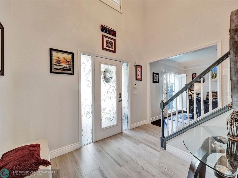 For Sale: $735,000 (4 beds, 2 baths, 2435 Square Feet)