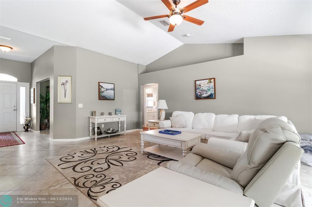 For Sale: $449,900 (4 beds, 2 baths, 2153 Square Feet)