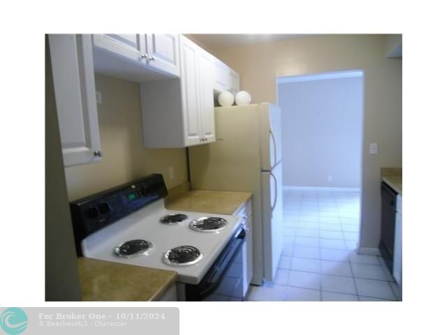 Recently Rented: $1,800 (2 beds, 2 baths, 0 Square Feet)