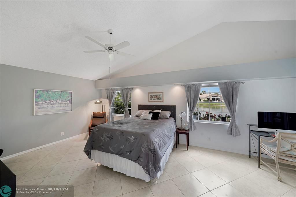 For Sale: $449,000 (3 beds, 2 baths, 1831 Square Feet)