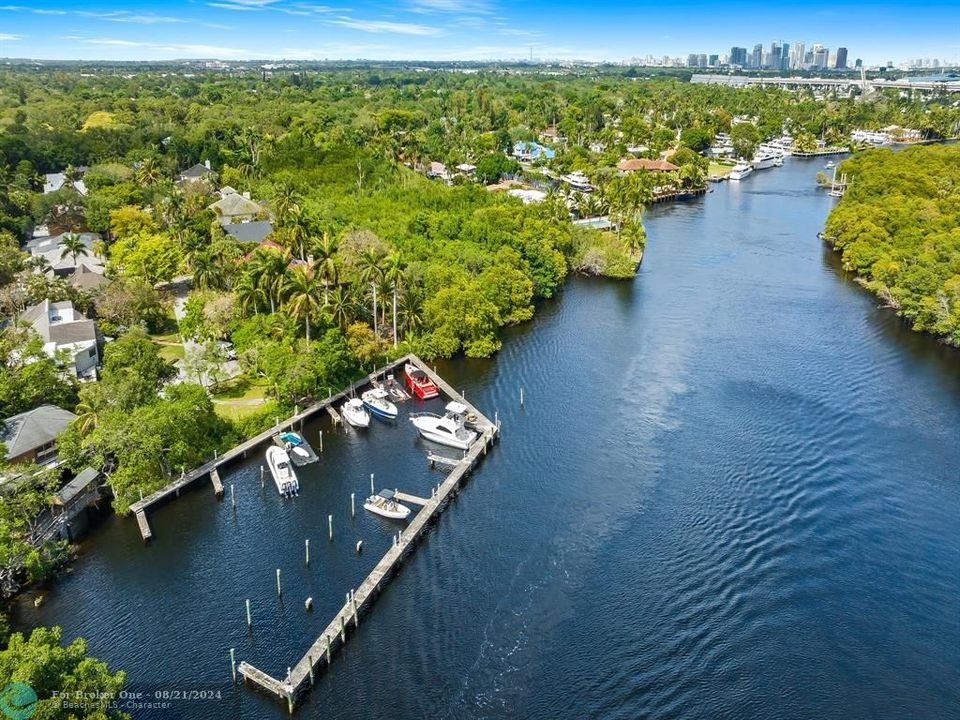 For Sale: $1,749,000 (4 beds, 3 baths, 3321 Square Feet)