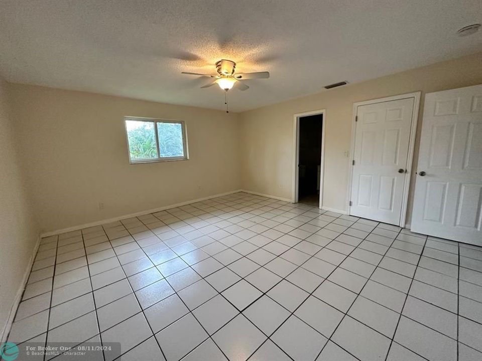 Active With Contract: $3,350 (4 beds, 2 baths, 1900 Square Feet)