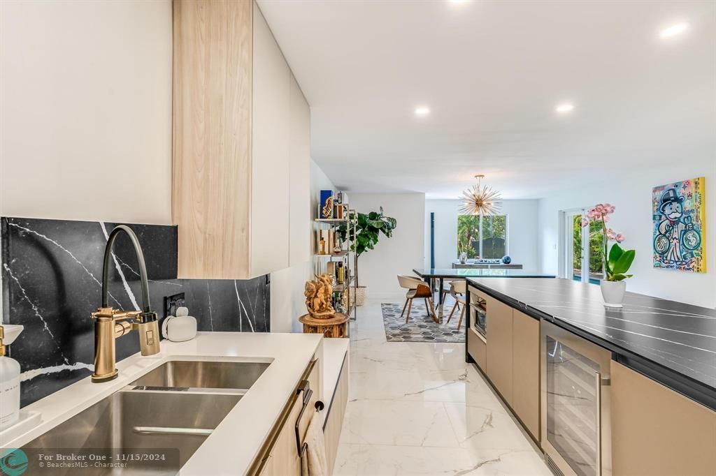 Active With Contract: $1,375,000 (4 beds, 3 baths, 2166 Square Feet)