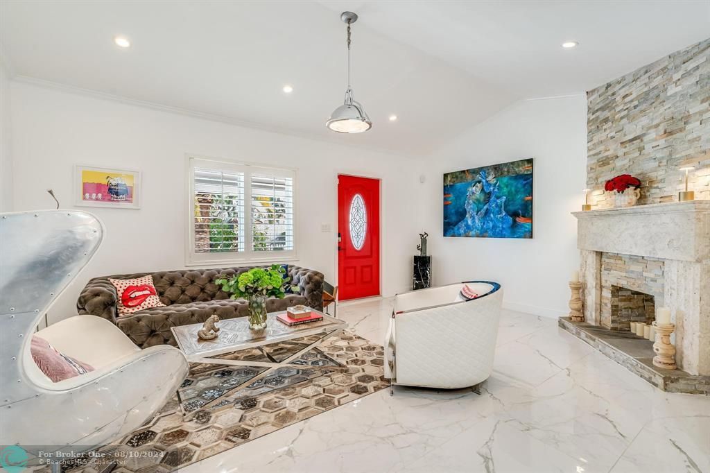 Active With Contract: $1,375,000 (4 beds, 3 baths, 2166 Square Feet)