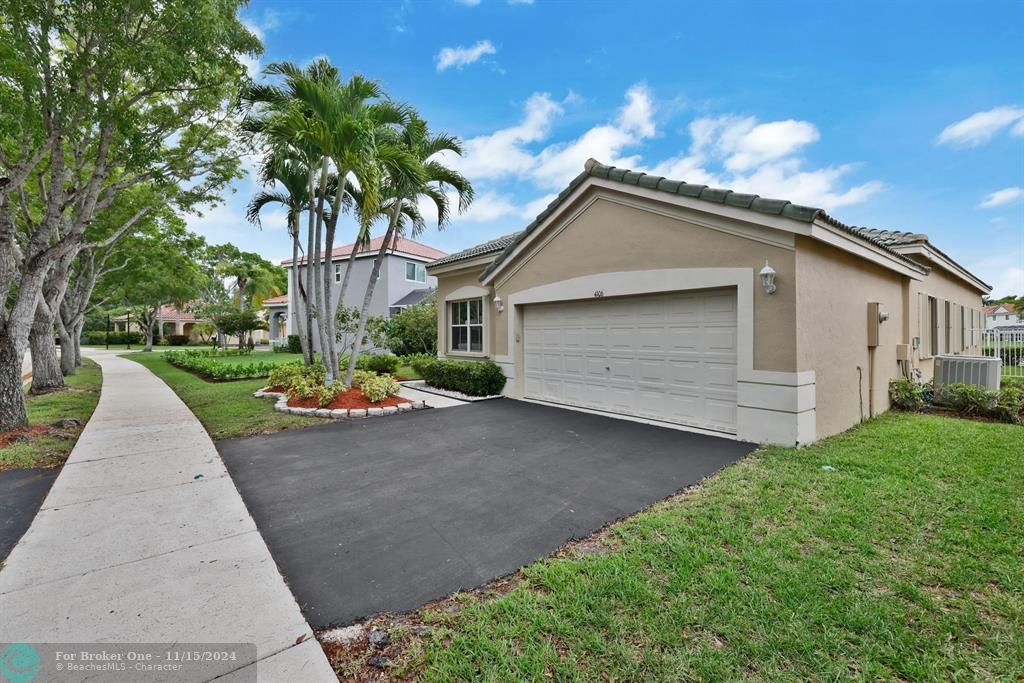 Active With Contract: $759,000 (3 beds, 2 baths, 1591 Square Feet)