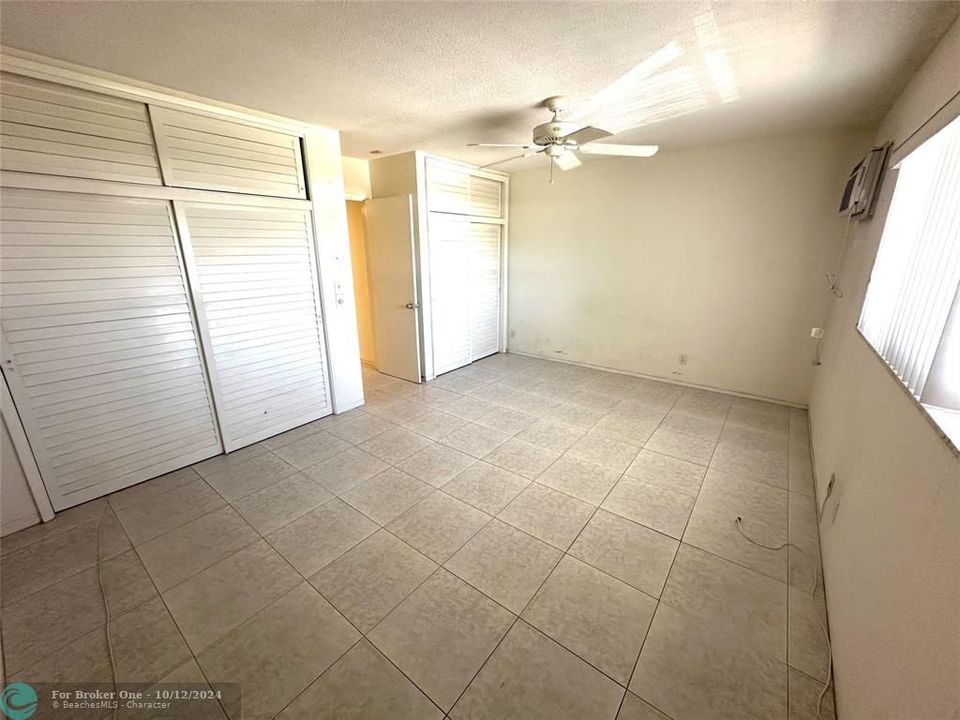 For Rent: $1,750 (1 beds, 1 baths, 620 Square Feet)