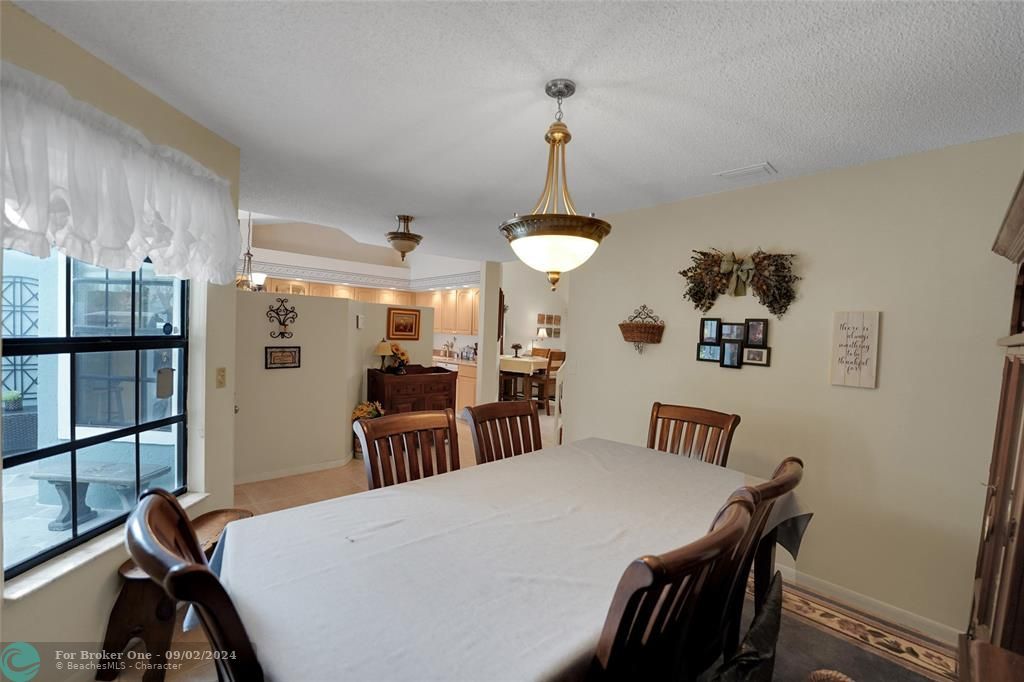 For Sale: $434,900 (3 beds, 2 baths, 1807 Square Feet)