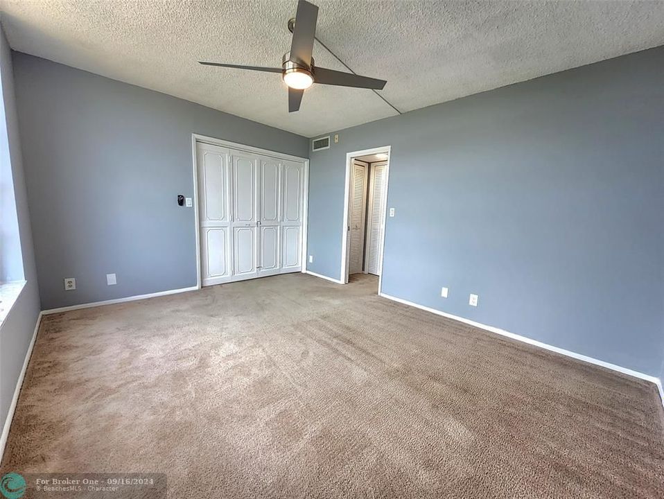 For Rent: $2,150 (2 beds, 2 baths, 1100 Square Feet)