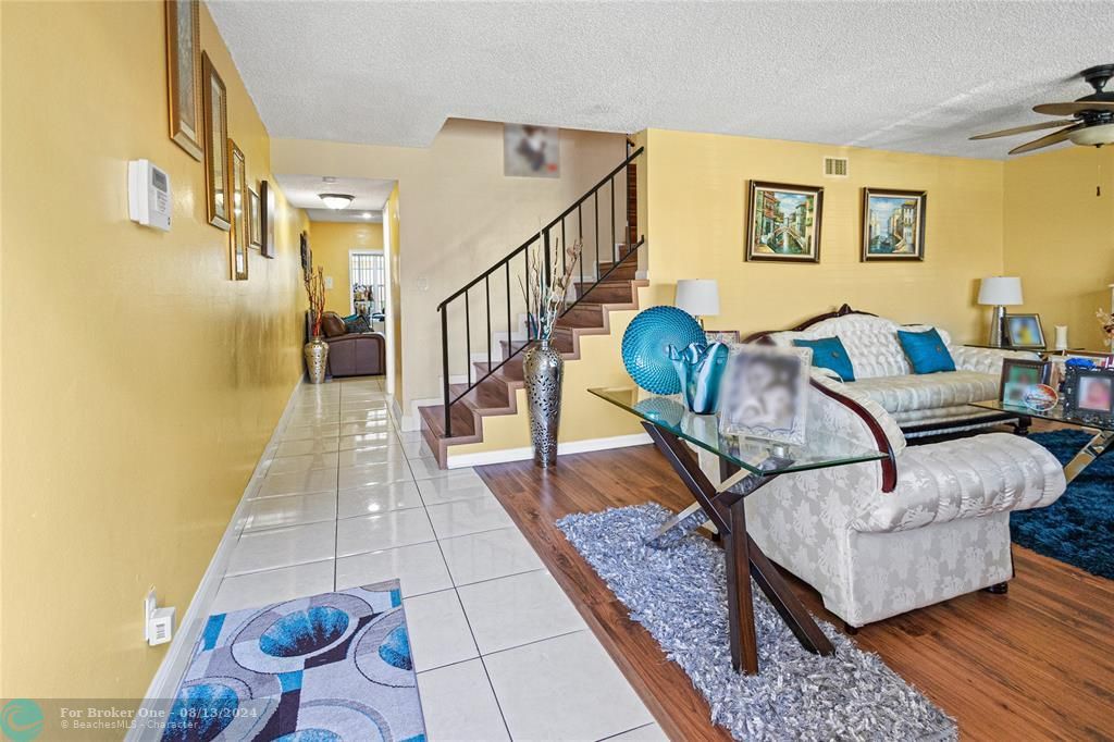 Active With Contract: $2,800 (4 beds, 2 baths, 2200 Square Feet)