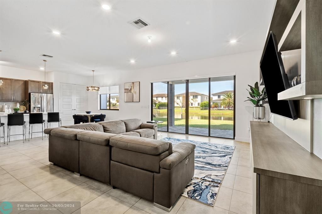 For Sale: $1,375,000 (5 beds, 5 baths, 3425 Square Feet)