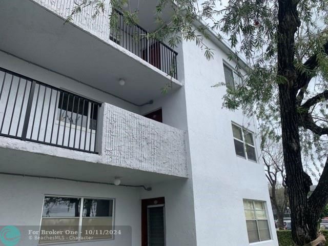 En Venta: $189,900 (2 camas, 2 baños, 1200 Pies cuadrados)