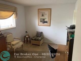 For Sale: $189,900 (2 beds, 2 baths, 1200 Square Feet)