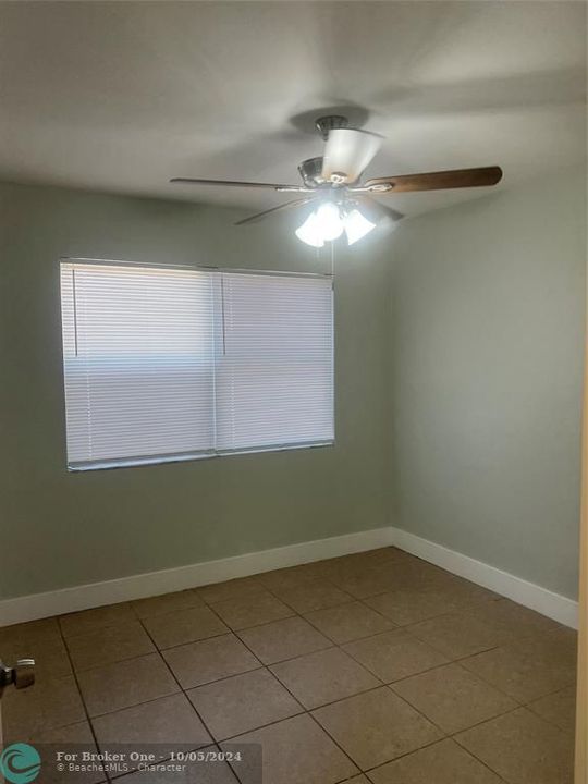 Recently Rented: $3,200 (3 beds, 2 baths, 1226 Square Feet)