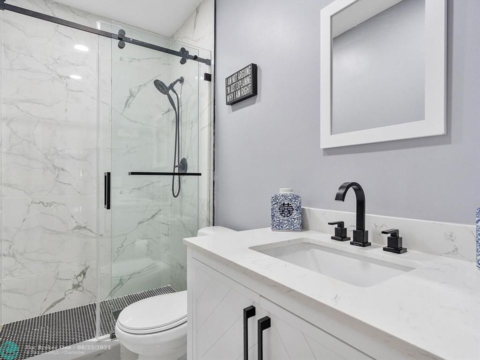 Active With Contract: $850,000 (3 beds, 2 baths, 1247 Square Feet)