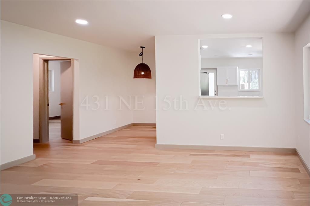 Active With Contract: $995,000 (0 beds, 0 baths, 1729 Square Feet)