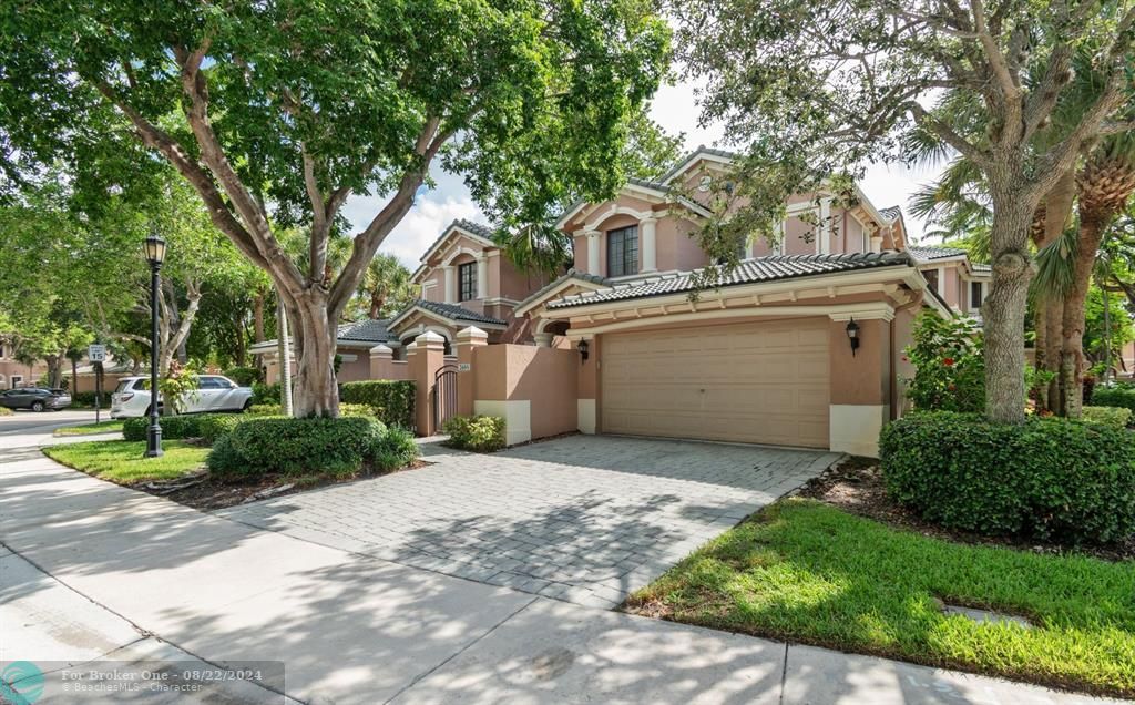 Active With Contract: $5,050 (4 beds, 3 baths, 2400 Square Feet)