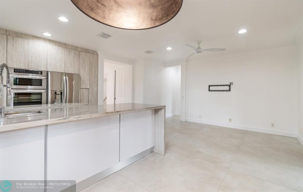 Active With Contract: $5,050 (4 beds, 3 baths, 2400 Square Feet)