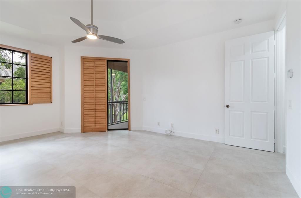 Active With Contract: $5,050 (4 beds, 3 baths, 2400 Square Feet)