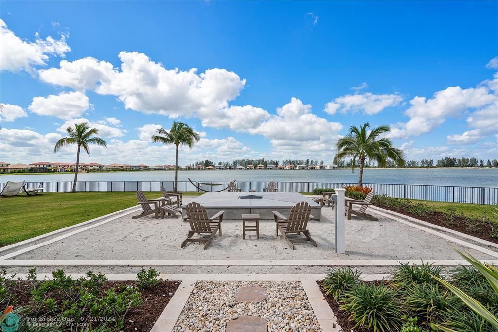 For Sale: $2,599,999 (5 beds, 5 baths, 5030 Square Feet)
