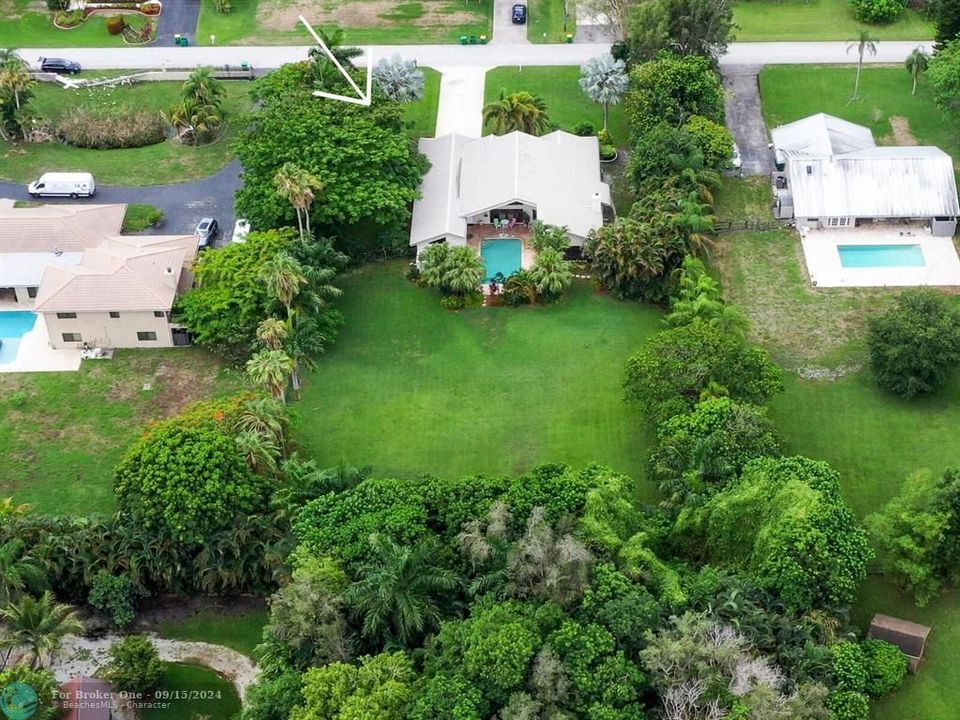 Active With Contract: $1,250,000 (5 beds, 3 baths, 2956 Square Feet)