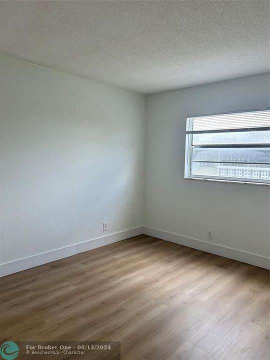 For Rent: $1,800 (2 beds, 2 baths, 722 Square Feet)