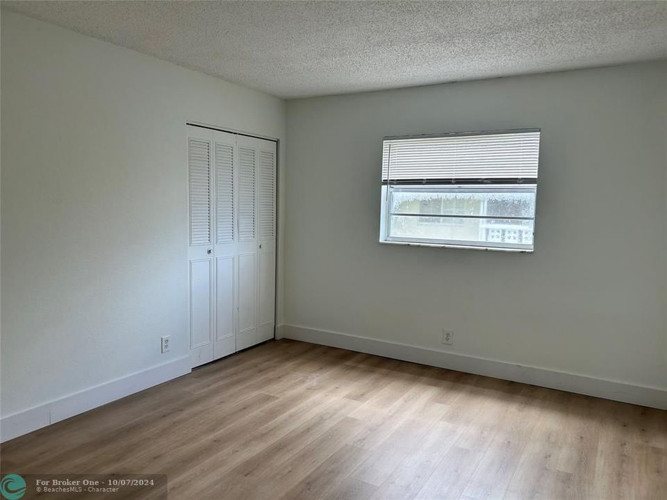 For Rent: $1,800 (2 beds, 2 baths, 722 Square Feet)