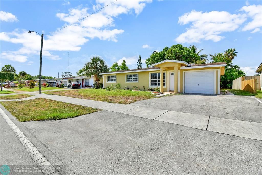 For Sale: $479,000 (3 beds, 2 baths, 1522 Square Feet)