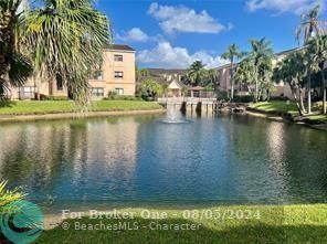 Active With Contract: $2,500 (2 beds, 2 baths, 1100 Square Feet)