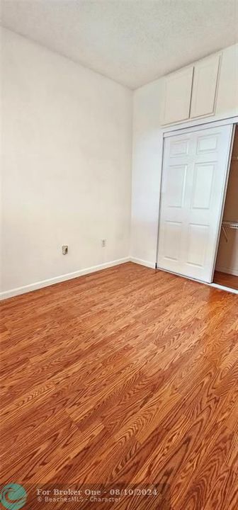 Recently Rented: $2,200 (2 beds, 2 baths, 854 Square Feet)