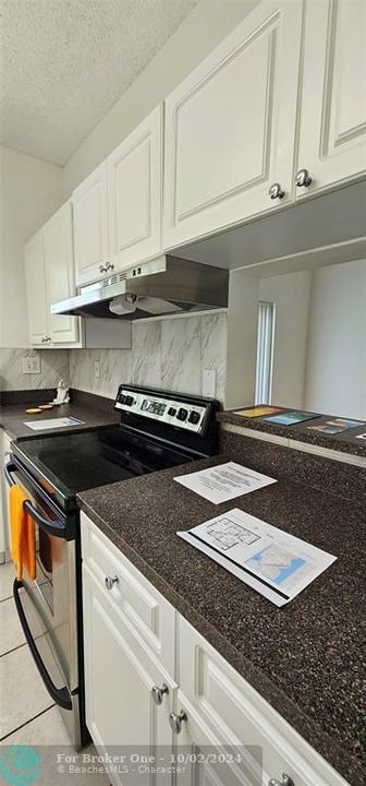 For Rent: $2,250 (2 beds, 2 baths, 854 Square Feet)