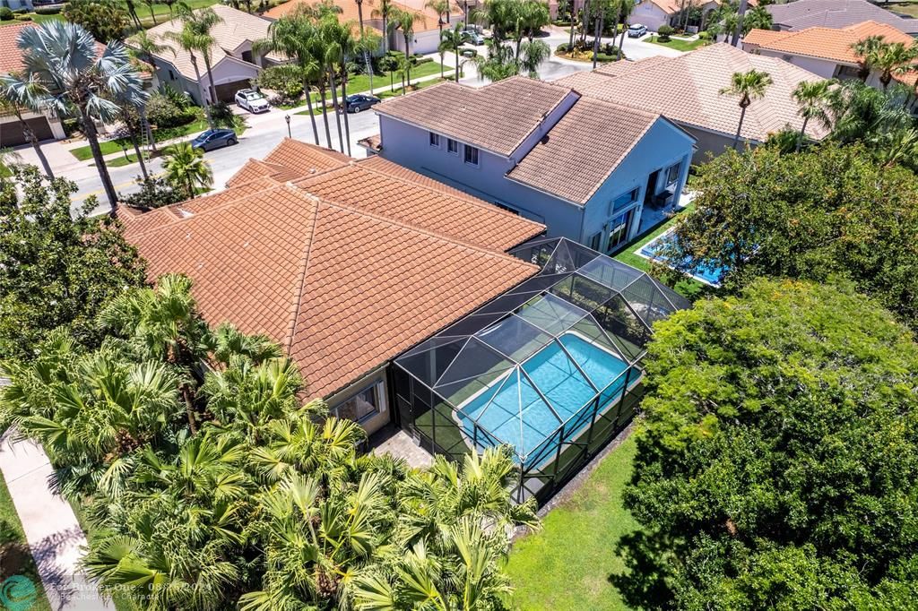 En Venta: $1,380,000 (4 camas, 3 baños, 2522 Pies cuadrados)