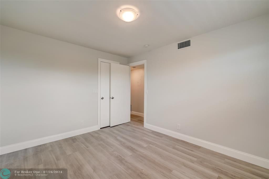 For Rent: $1,750 (2 beds, 2 baths, 982 Square Feet)