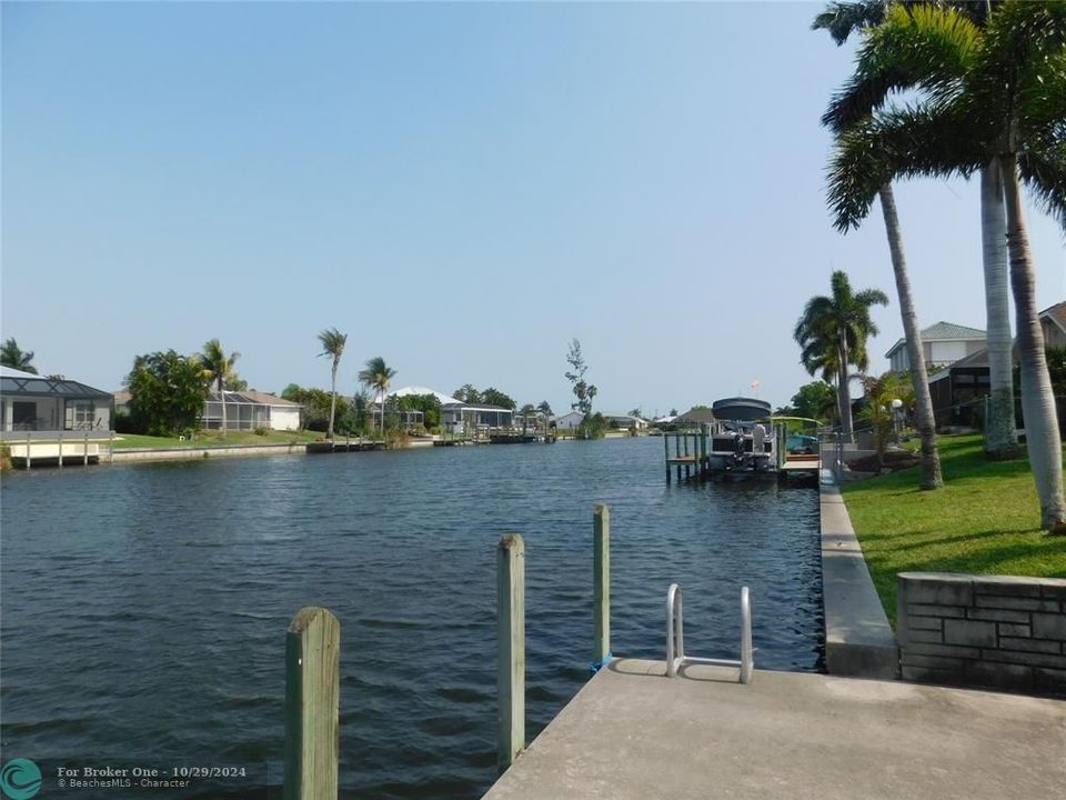 For Sale: $850,000 (4 beds, 3 baths, 2609 Square Feet)