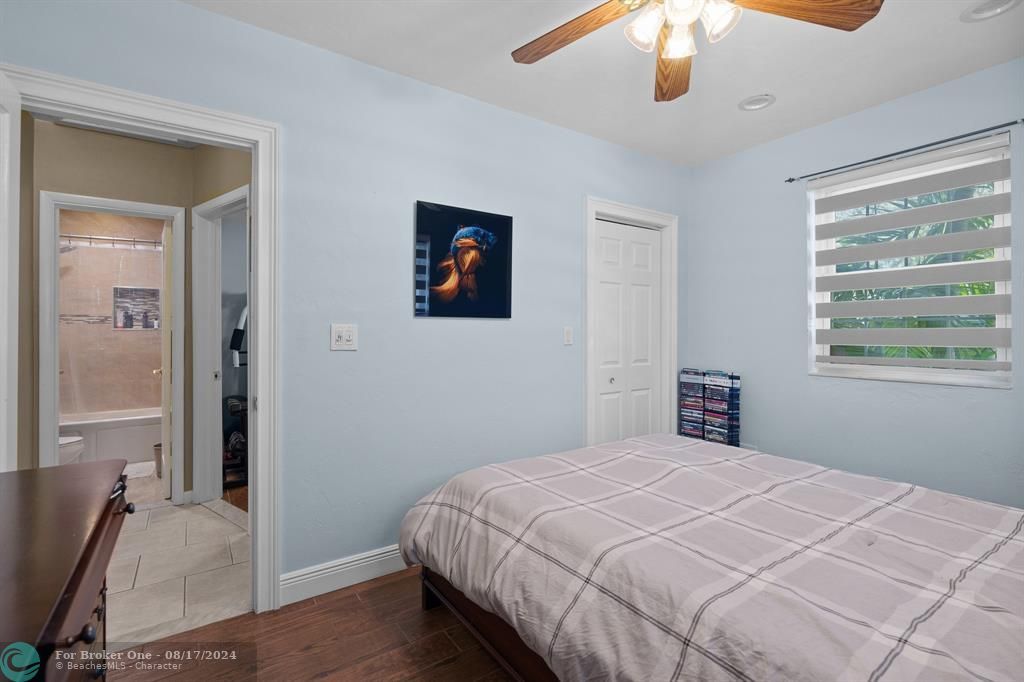 Active With Contract: $5,000 (3 beds, 2 baths, 1810 Square Feet)