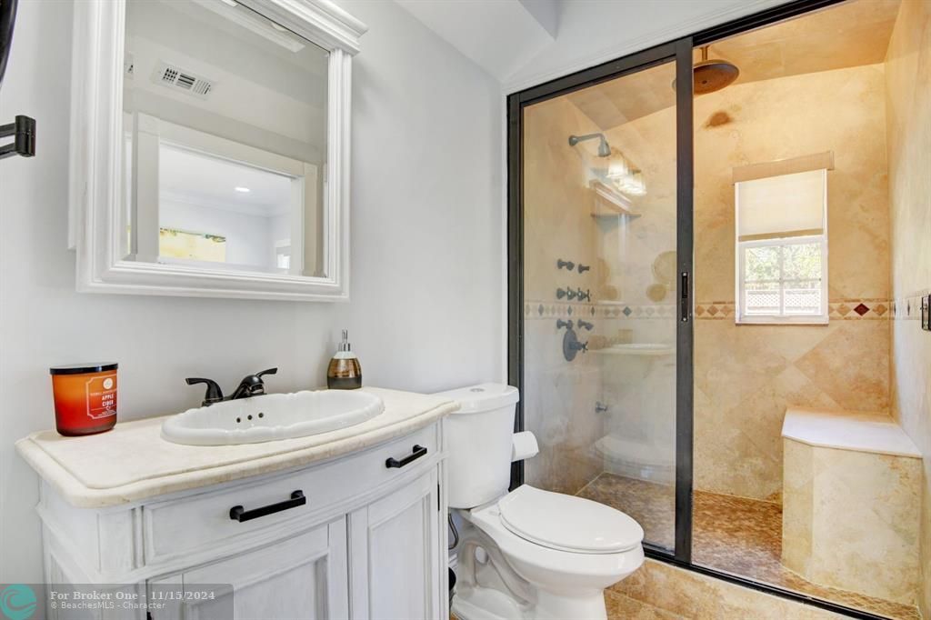 For Sale: $814,900 (2 beds, 1 baths, 1123 Square Feet)