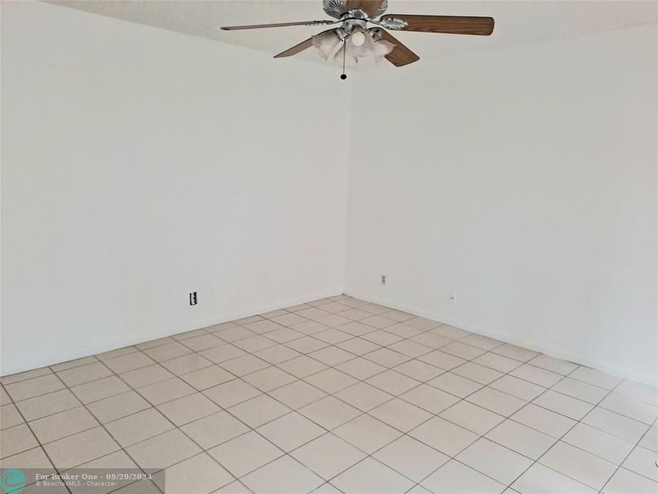 Active With Contract: $2,990 (3 beds, 2 baths, 1666 Square Feet)