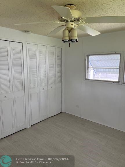 For Sale: $164,000 (2 beds, 2 baths, 1056 Square Feet)