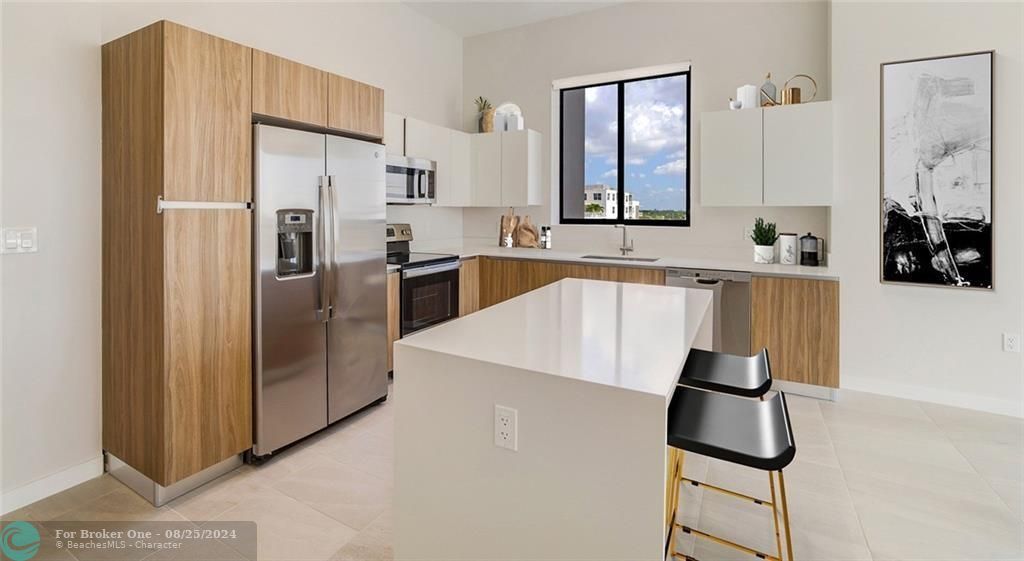 For Sale: $2,526 (1 beds, 1 baths, 732 Square Feet)