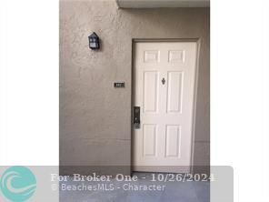 For Rent: $1,850 (1 beds, 1 baths, 672 Square Feet)