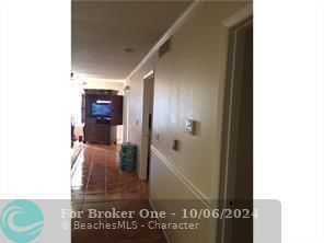 For Rent: $1,850 (1 beds, 1 baths, 672 Square Feet)