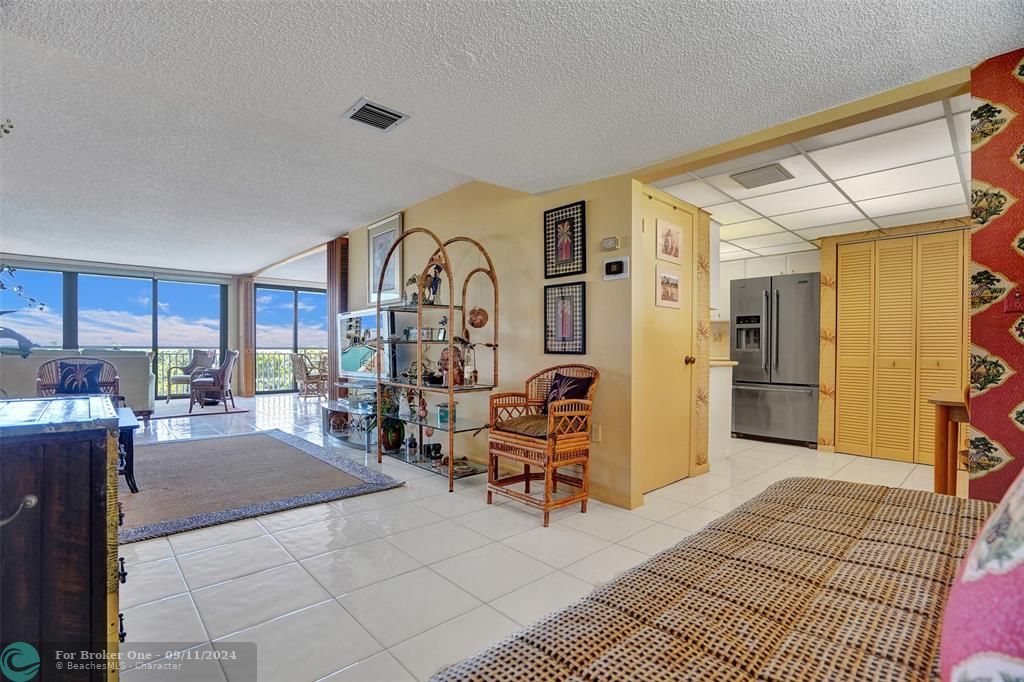 Recently Sold: $499,000 (2 beds, 2 baths, 1579 Square Feet)