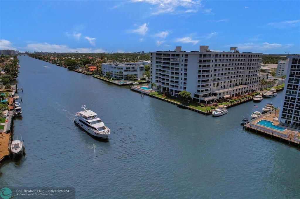 Active With Contract: $499,000 (2 beds, 2 baths, 1579 Square Feet)