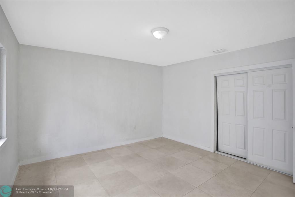 For Sale: $3,195 (3 beds, 2 baths, 0 Square Feet)