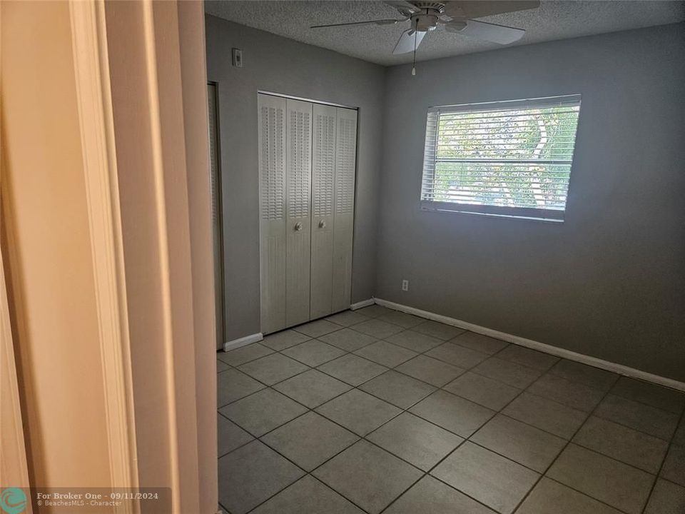 For Rent: $2,200 (2 beds, 2 baths, 1000 Square Feet)