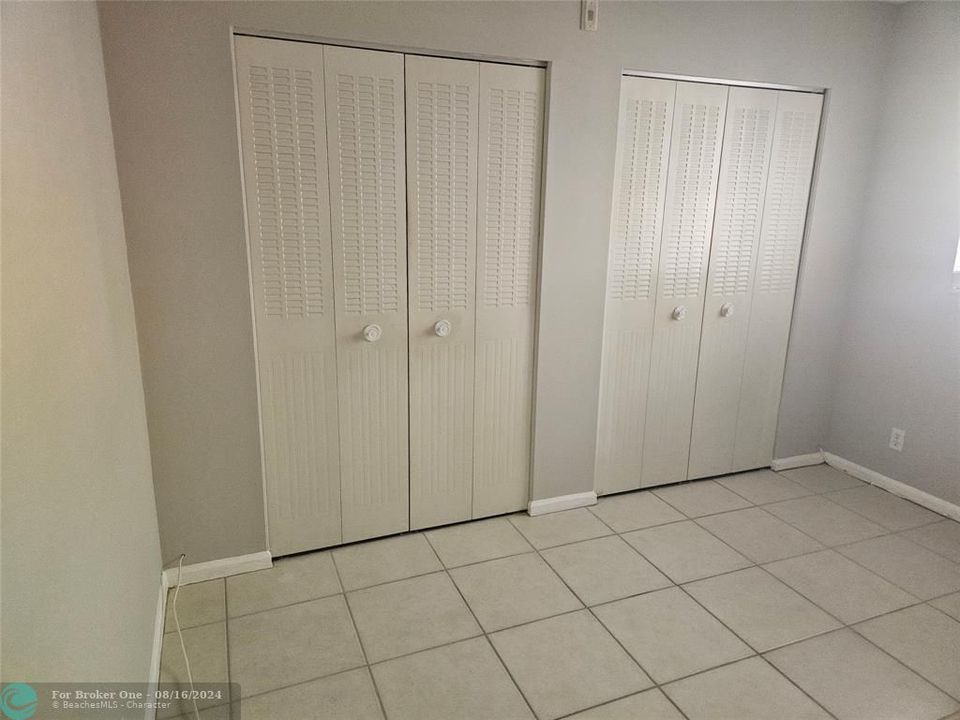 For Rent: $2,200 (2 beds, 2 baths, 1000 Square Feet)